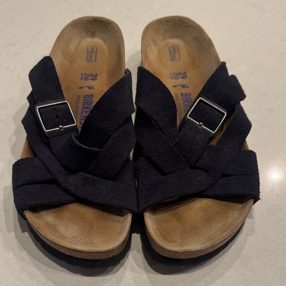 Birkenstock Black Suede Cross-Strap Sandals size 39. Excellent condition - Picture 1 of 9